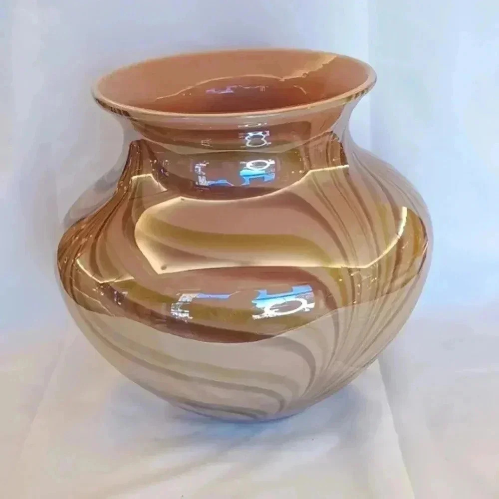 Vintage Hand Blown Vase 8 1/4" - Picture 2 of 4